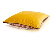 Set of 2 Studio C Cushions Cubes Design *-3
