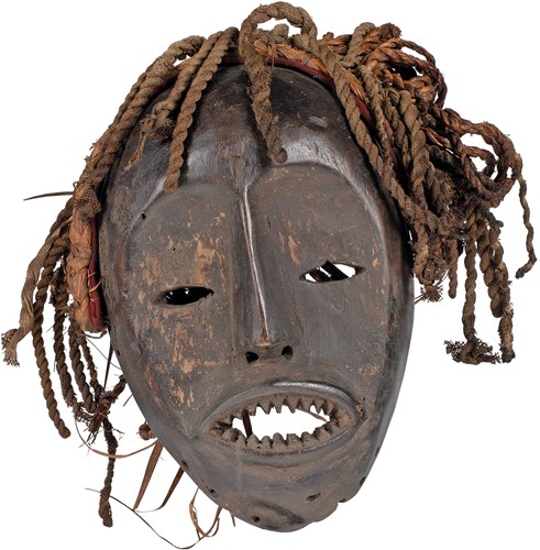 Mwana Pwo Mask