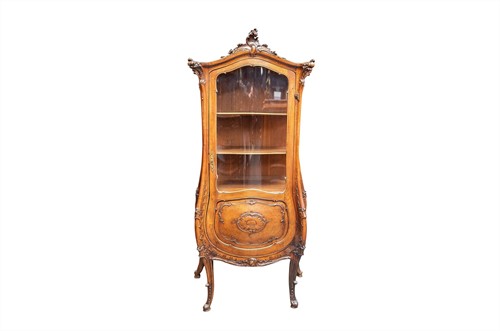 Louis XV Vitrine