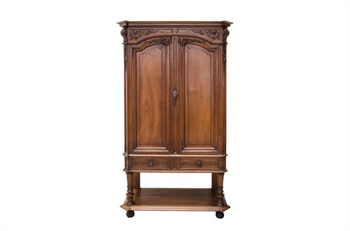 Henry II Cabinet