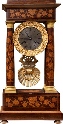 Standing Clock