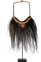 Papua Necklace Simple On Stand *